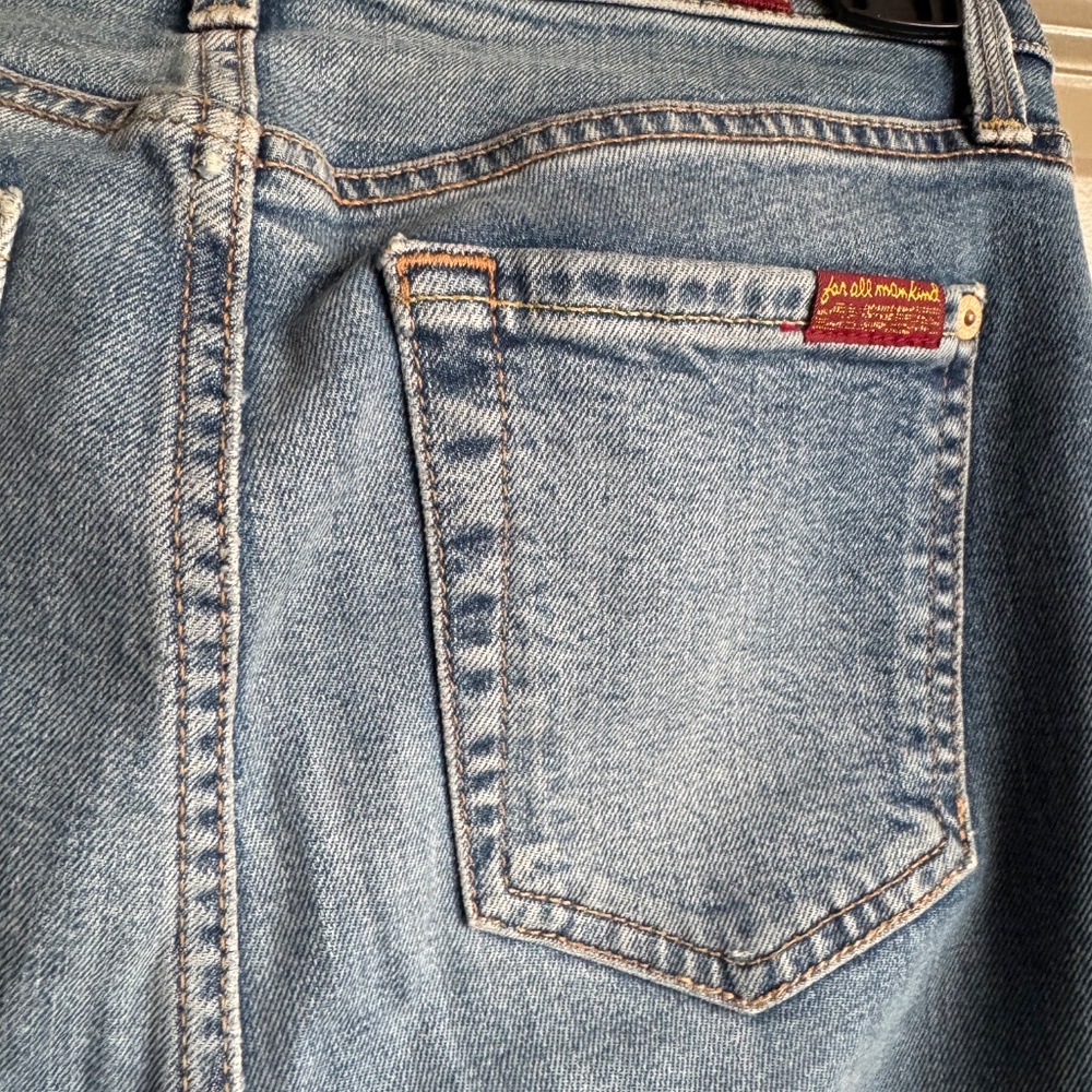 7 For All Mankind - Picture 5 of 7